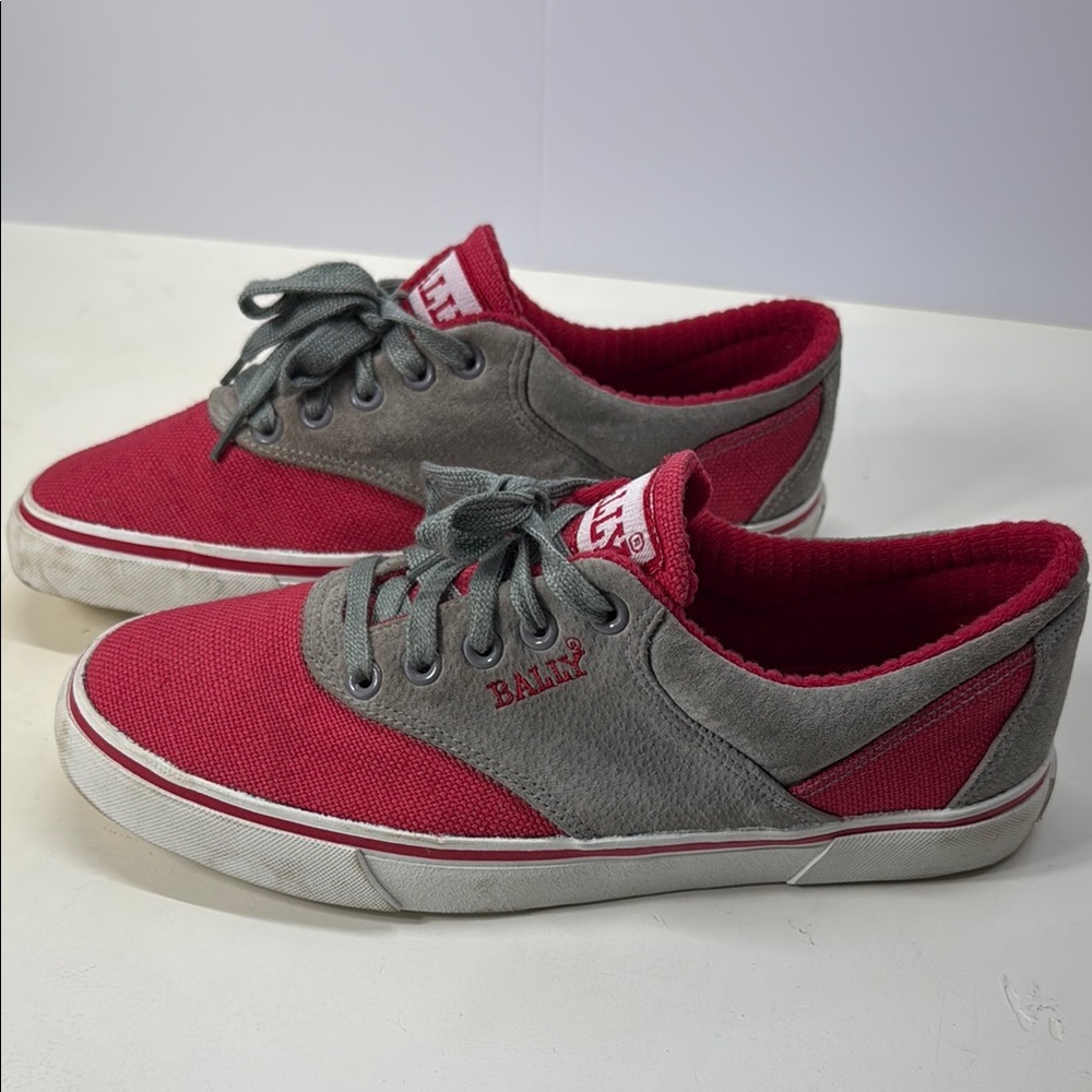 Bally Unisex Red and Gray Sneakers Vibrant Two-Tone Design - Picture 2 of 9